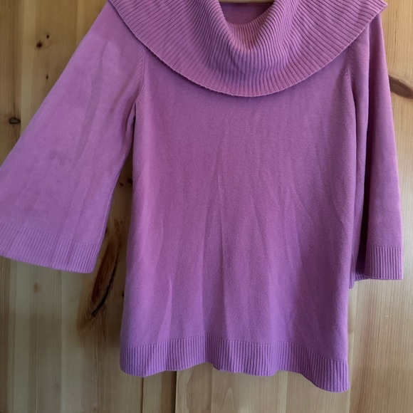 Turtleneck Sweater with bell sleeves- soft and cozy- size XL - Picture 2 of 5